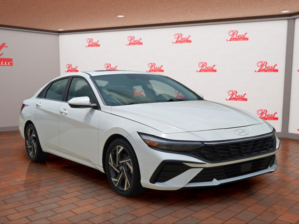 2024 Hyundai Elantra - $23,999