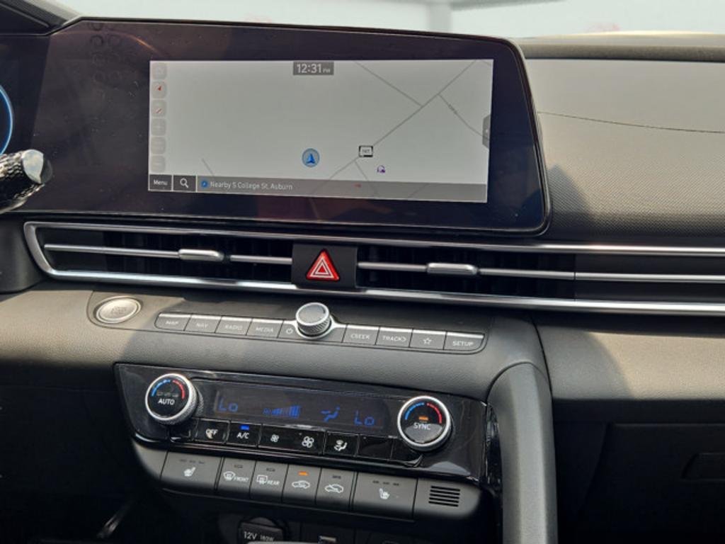 2024 Hyundai Elantra - $23,999