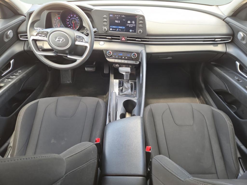 2021 Hyundai Elantra - $17,999