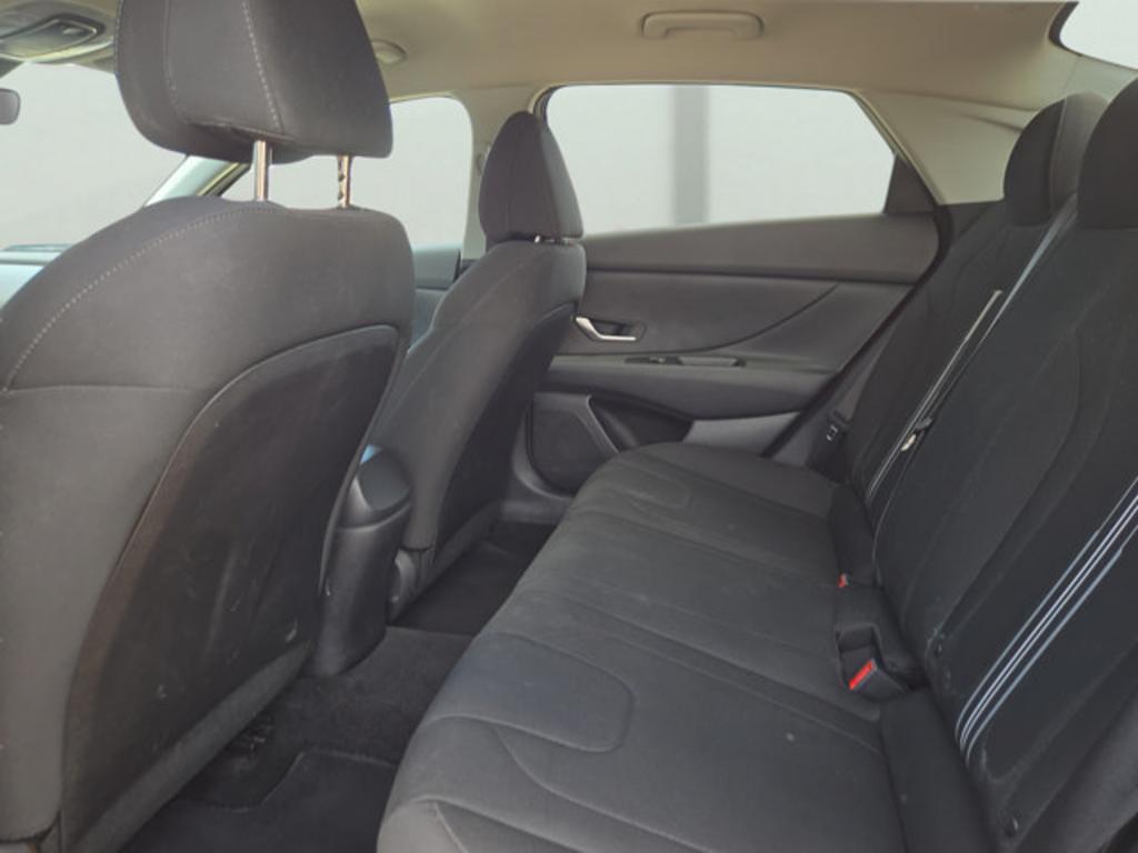 2021 Hyundai Elantra - $17,999