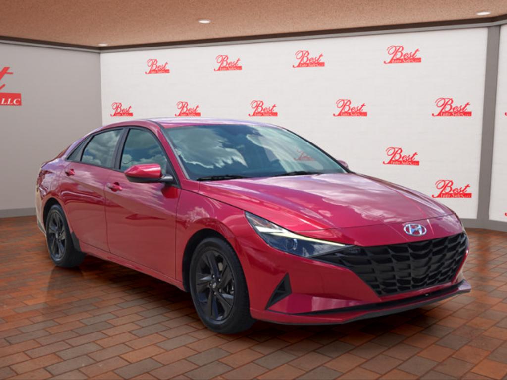 2021 Hyundai Elantra - $17,999