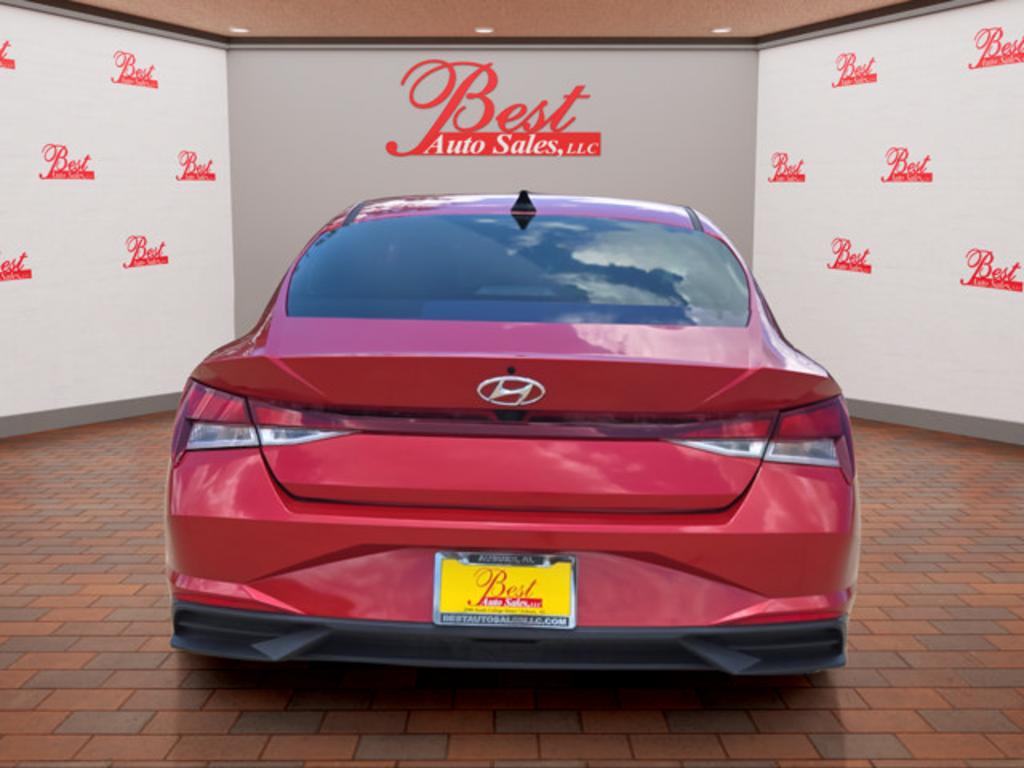 2021 Hyundai Elantra - $17,999