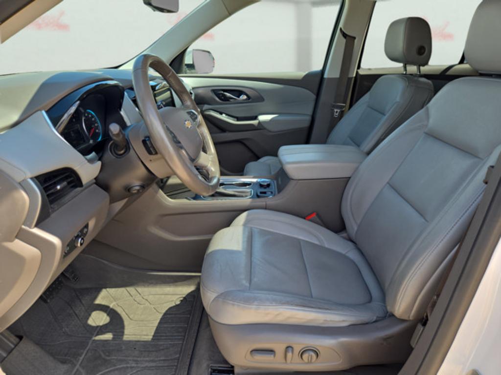 2018 Chevrolet Traverse - $25,999