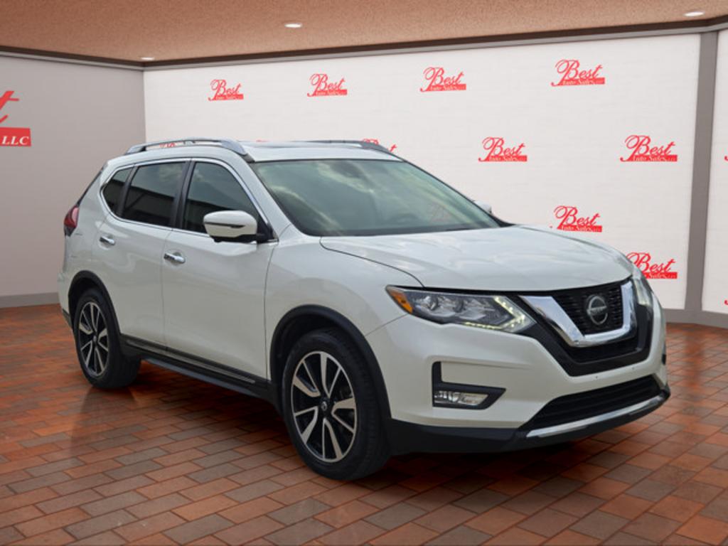 2018 Nissan Rogue - $15,999