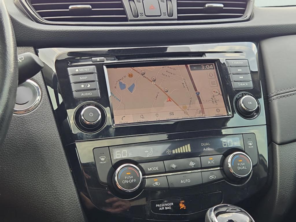 2018 Nissan Rogue - $15,999