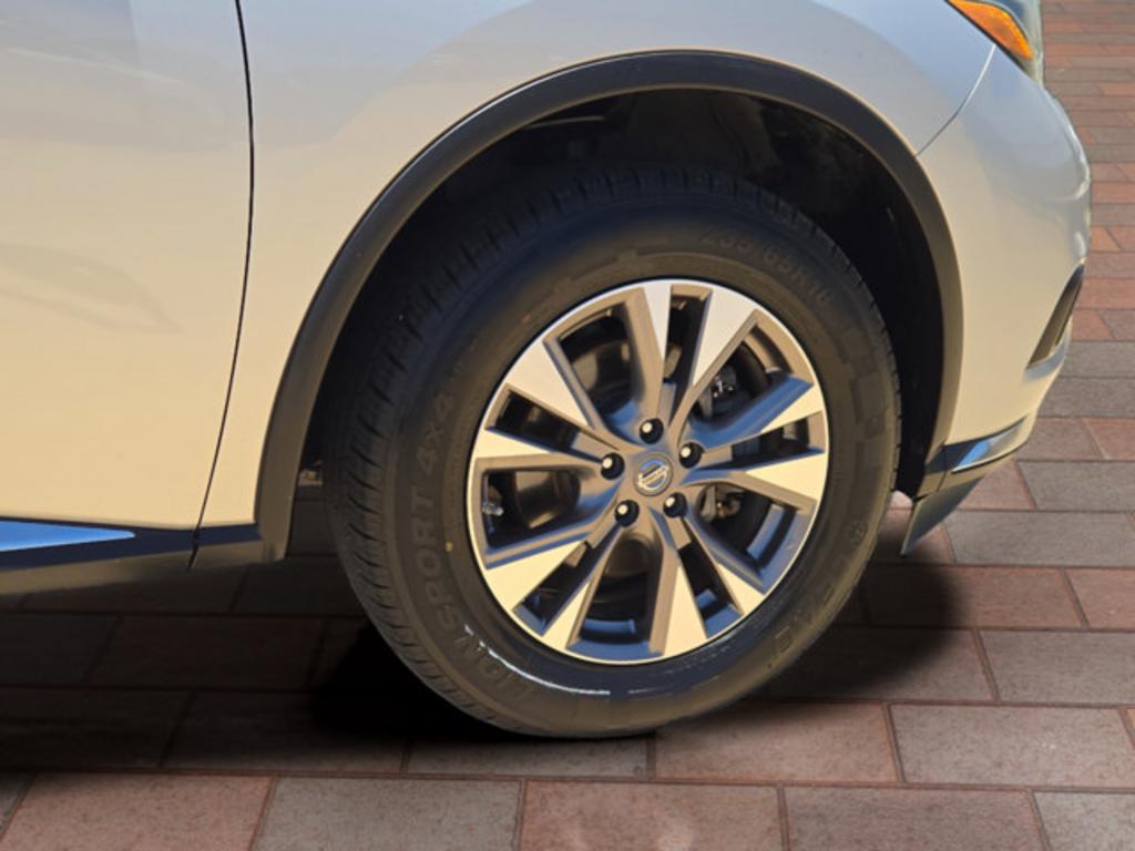 2018 Nissan Murano - $18,999
