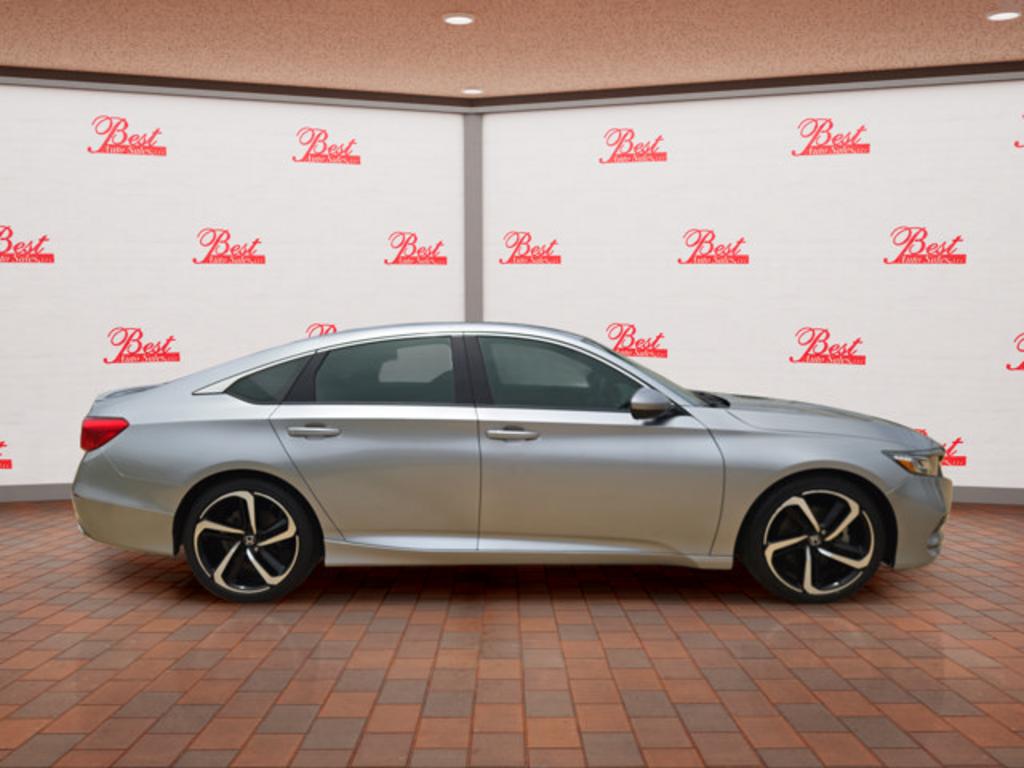 2018 Honda Accord - $20,999