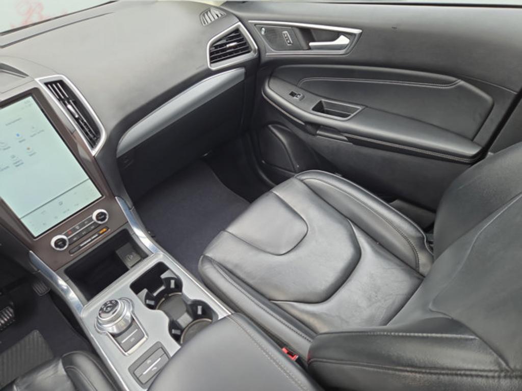 2021 Ford Edge - $18,999