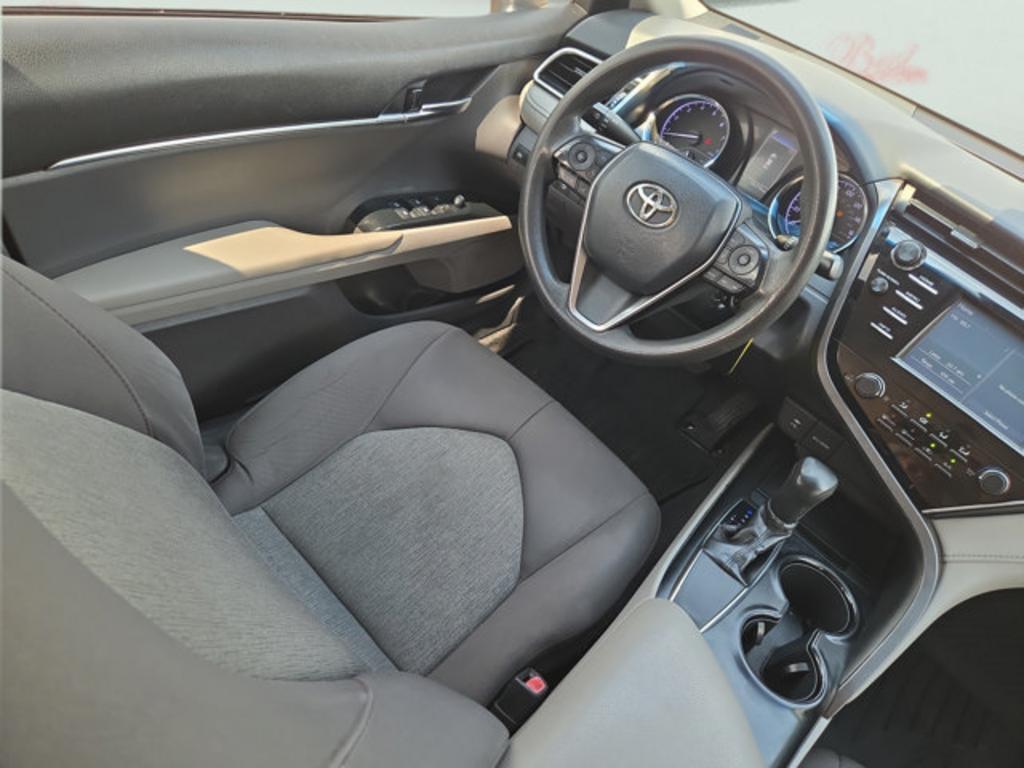 2018 Toyota Camry - $20,500