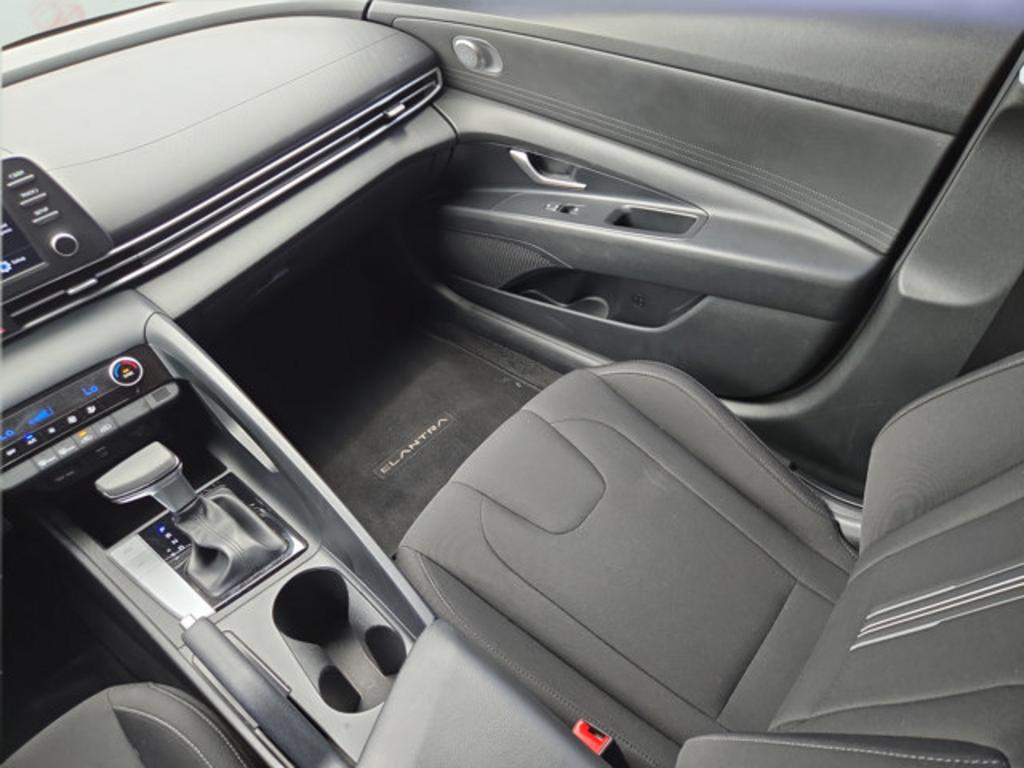 2021 Hyundai Elantra - $20,999