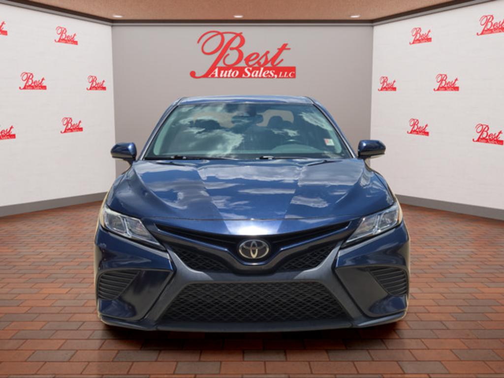 2019 Toyota Camry - $17,500