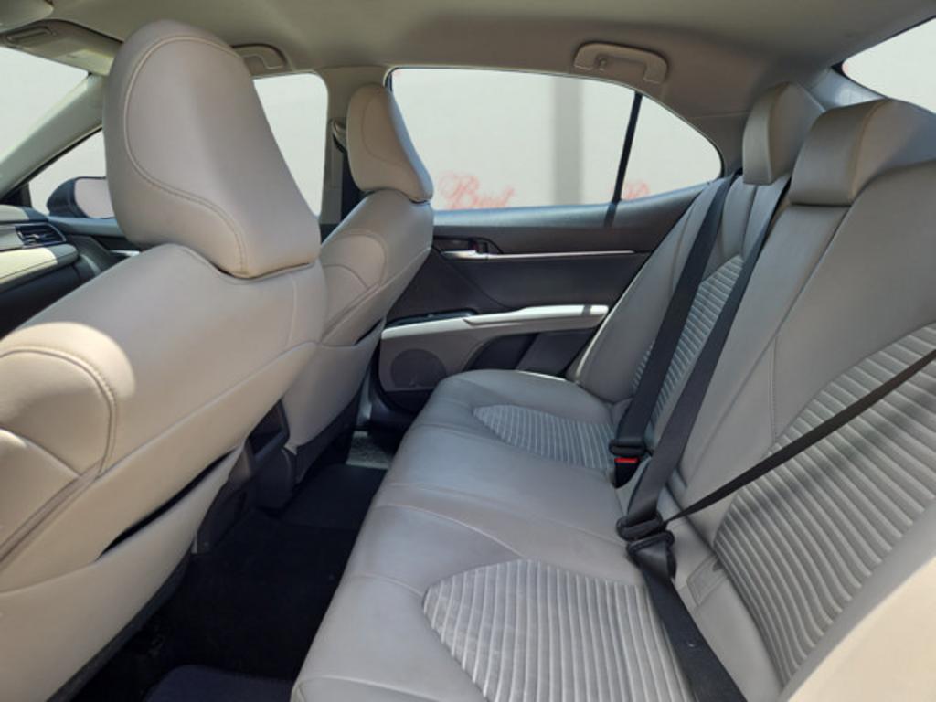 2019 Toyota Camry - $17,500