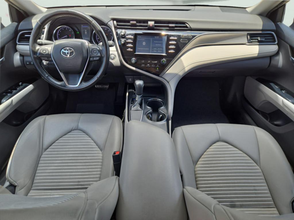 2019 Toyota Camry - $17,500