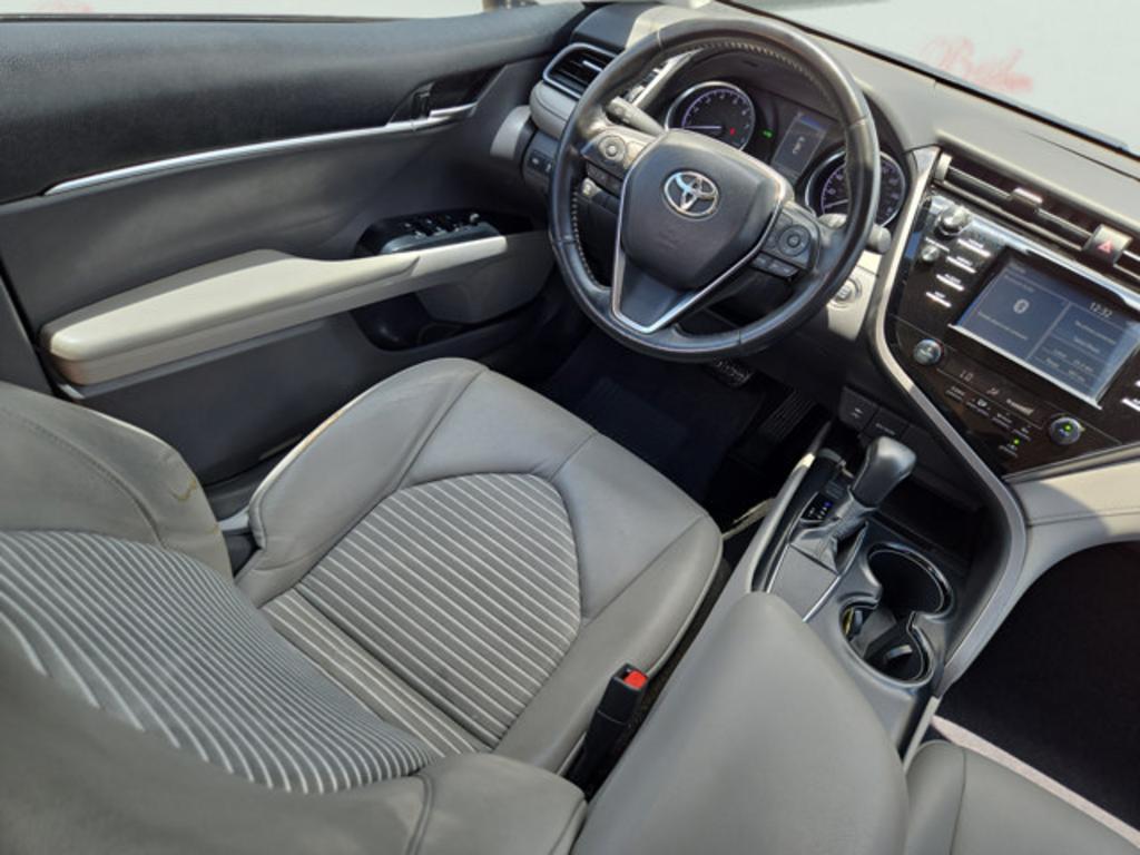 2019 Toyota Camry - $17,500