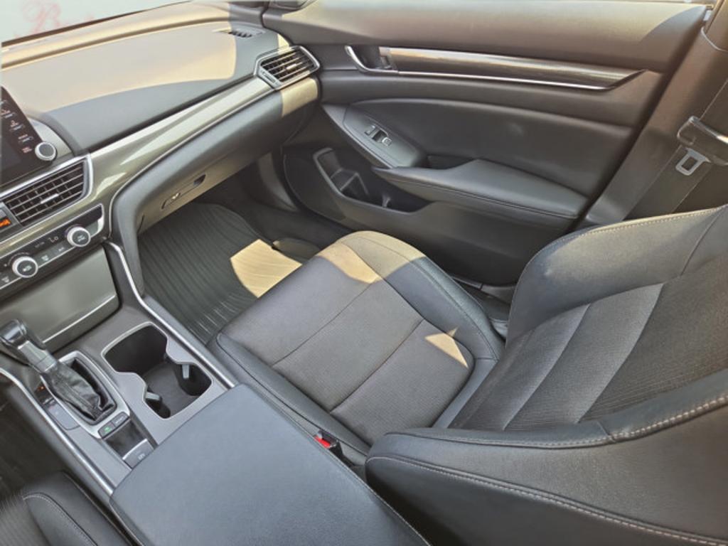 2019 Honda Accord - $22,999