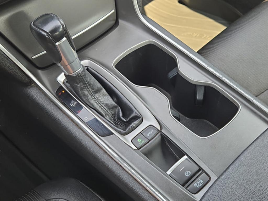 2019 Honda Accord - $22,999