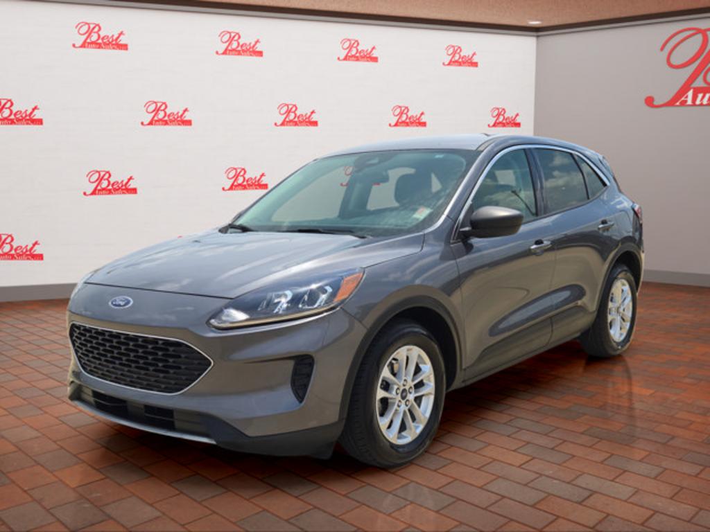 2022 Ford Escape - $18,500