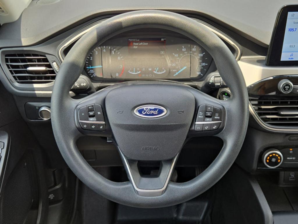 2022 Ford Escape - $18,500