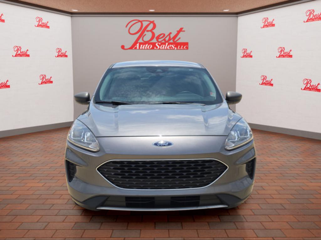 2022 Ford Escape - $18,500