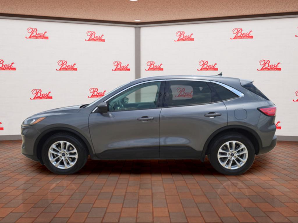 2022 Ford Escape - $18,500
