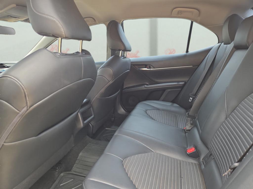 2018 Toyota Camry - $20,500