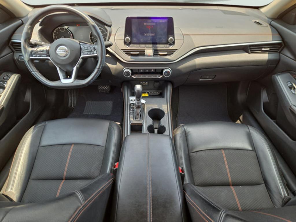 2019 Nissan Altima - $17,999