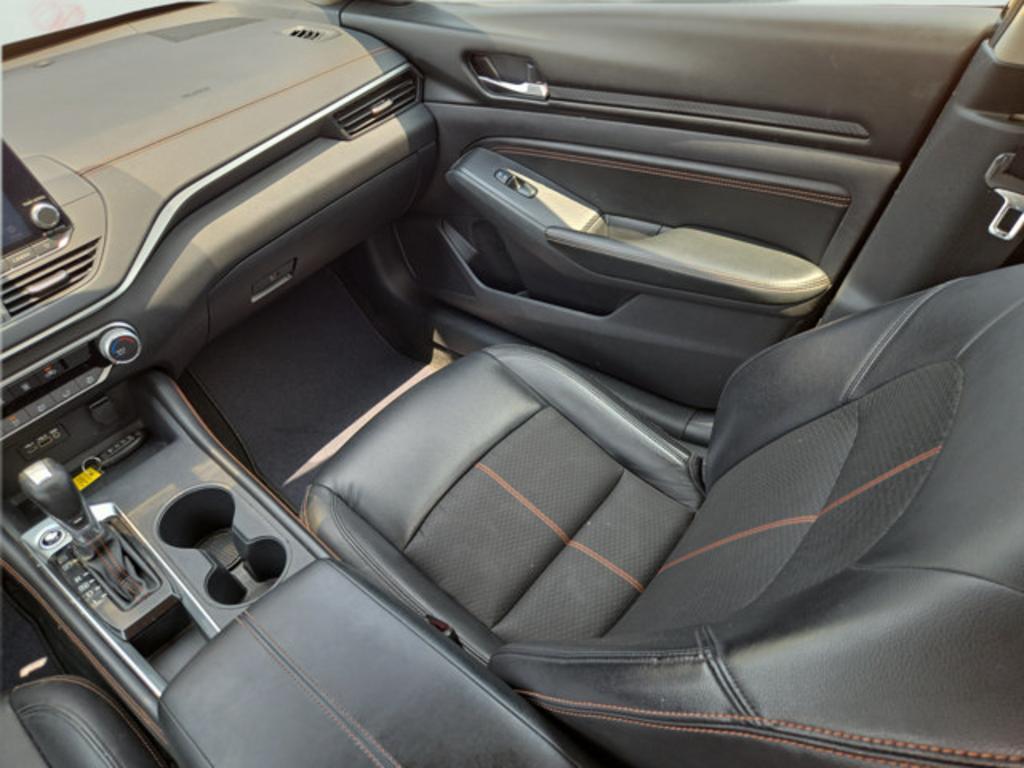2019 Nissan Altima - $17,999
