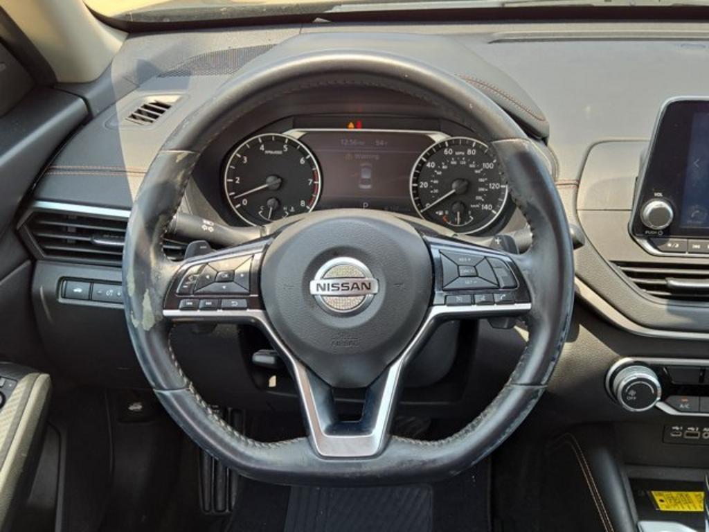 2019 Nissan Altima - $17,999