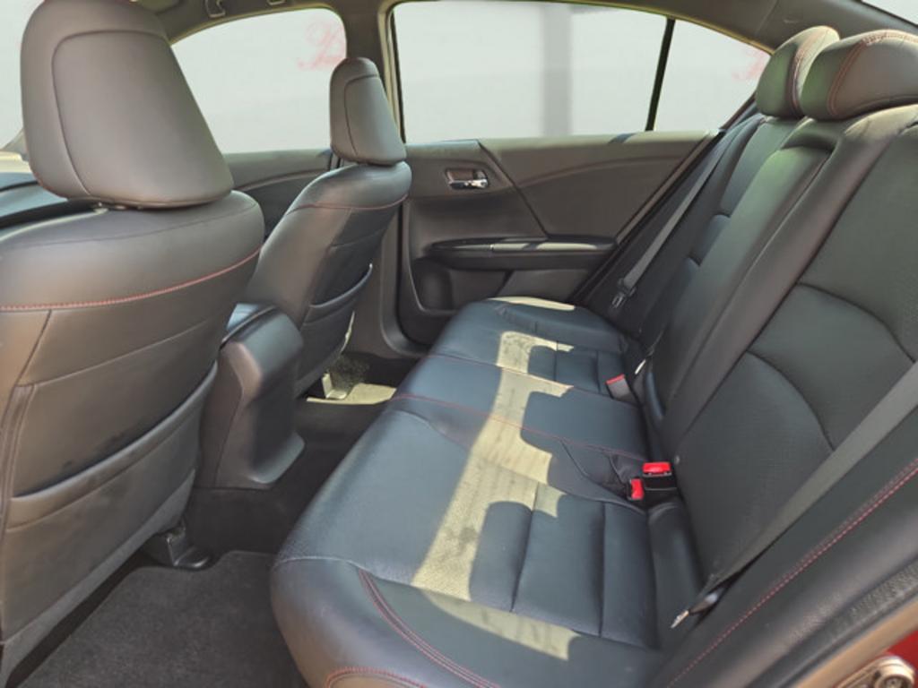 2017 Honda Accord - $19,999