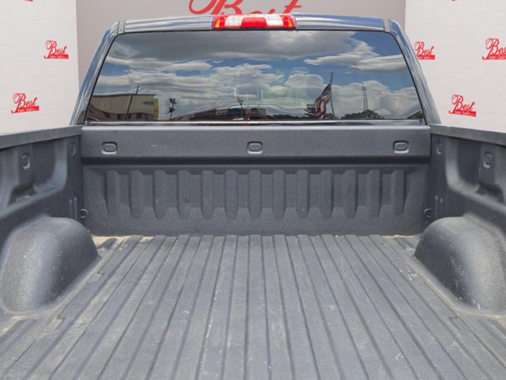 2017 Chevrolet Silverado - $25,999