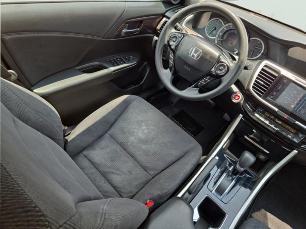 2017 Honda Accord - $19,999