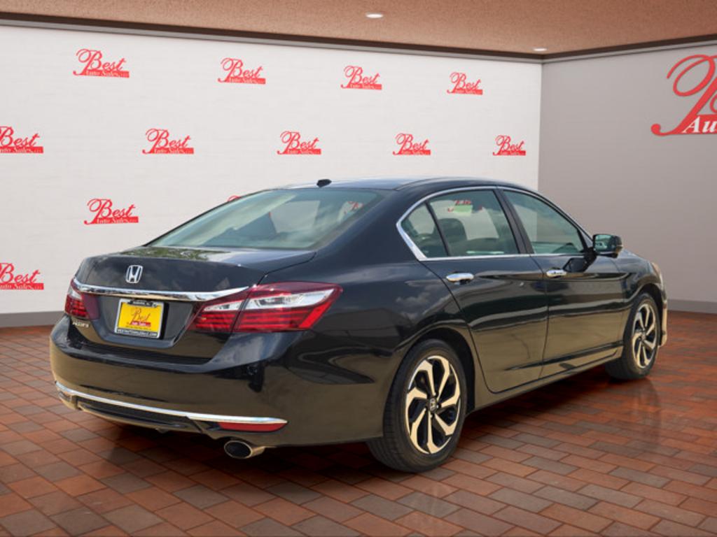 2017 Honda Accord - $19,999