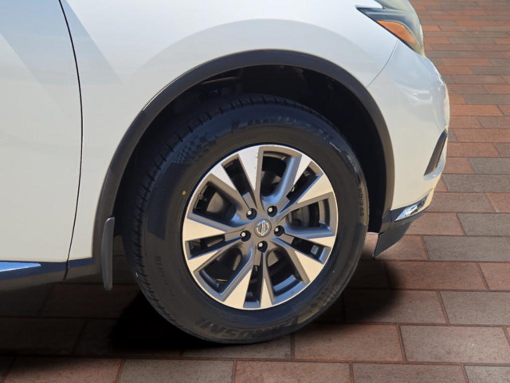 2018 Nissan Murano - $18,999