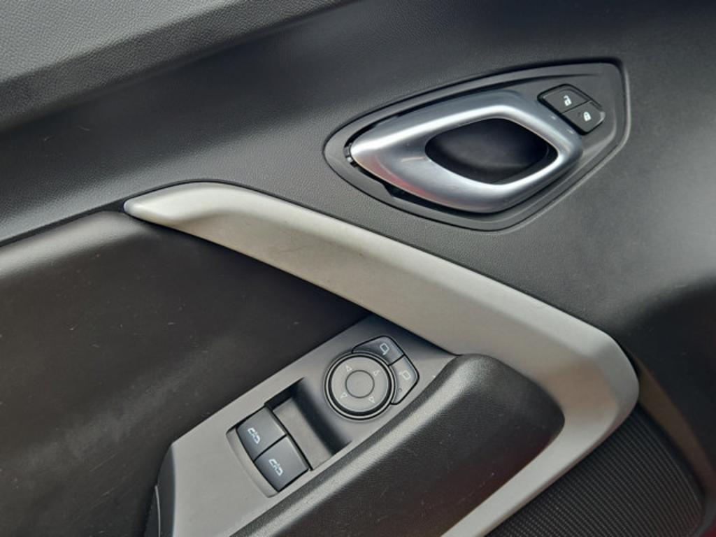 2018 Chevrolet Camaro - $22,999
