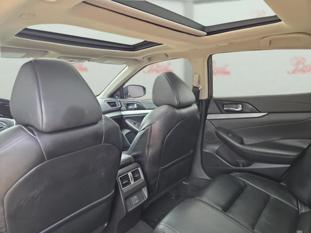 2018 Nissan Maxima - $17,999