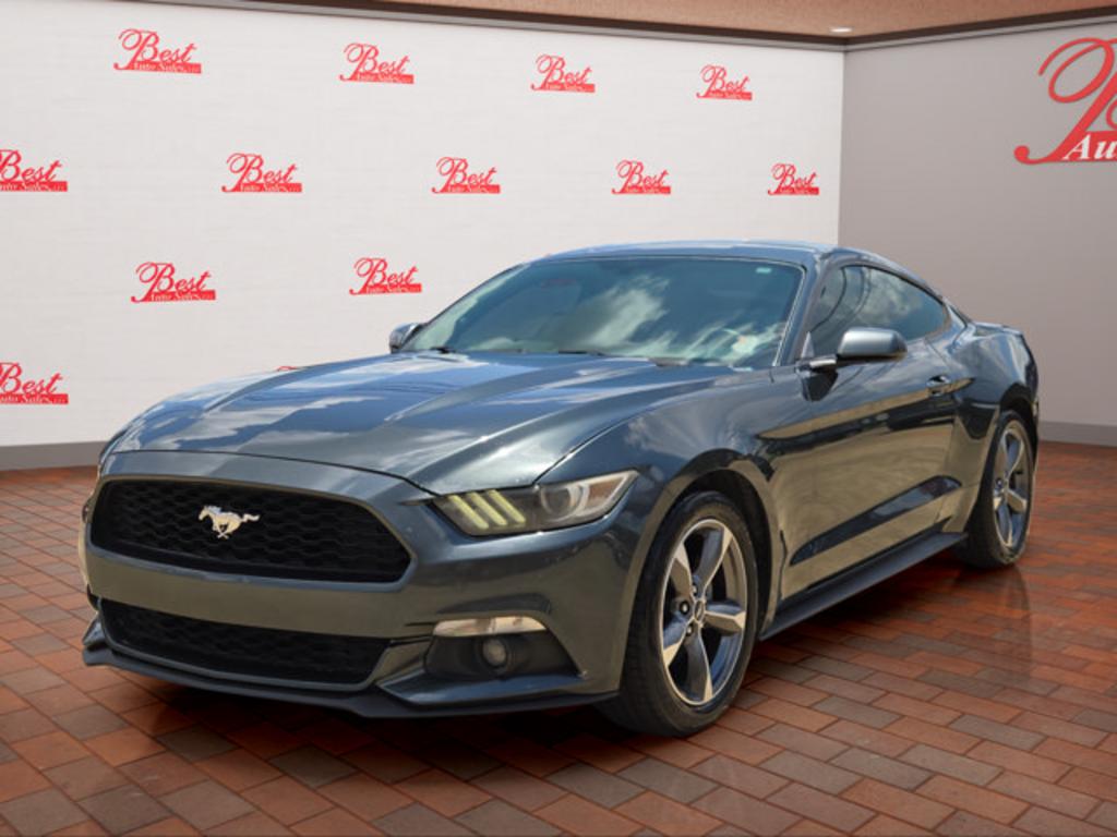 2016 Ford Mustang - $16,999