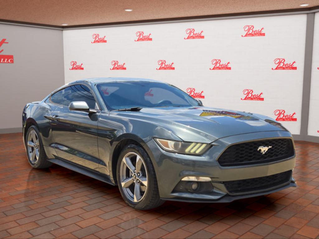 2016 Ford Mustang - $16,999