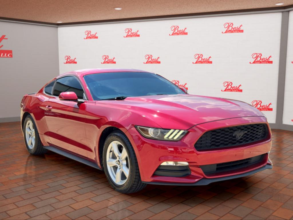 2017 Ford Mustang - $20,999