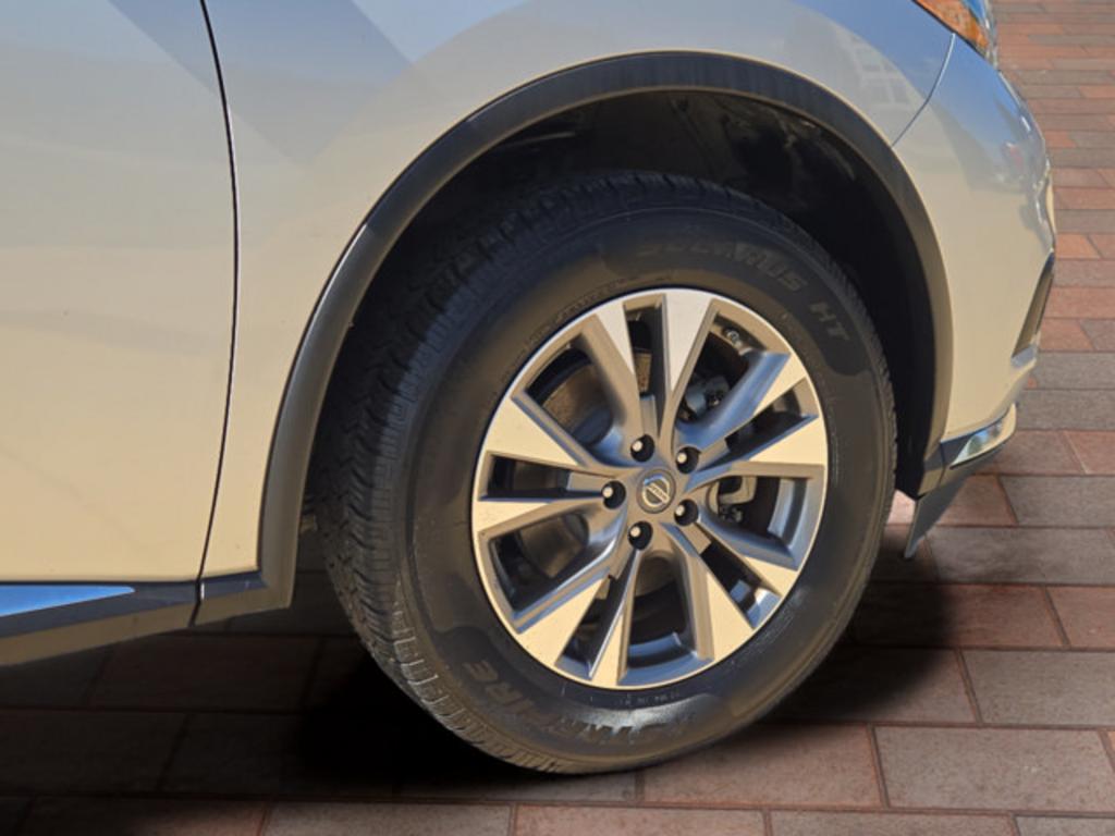 2018 Nissan Murano - $18,999