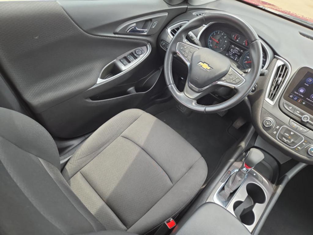 2021 Chevrolet Malibu - $18,999