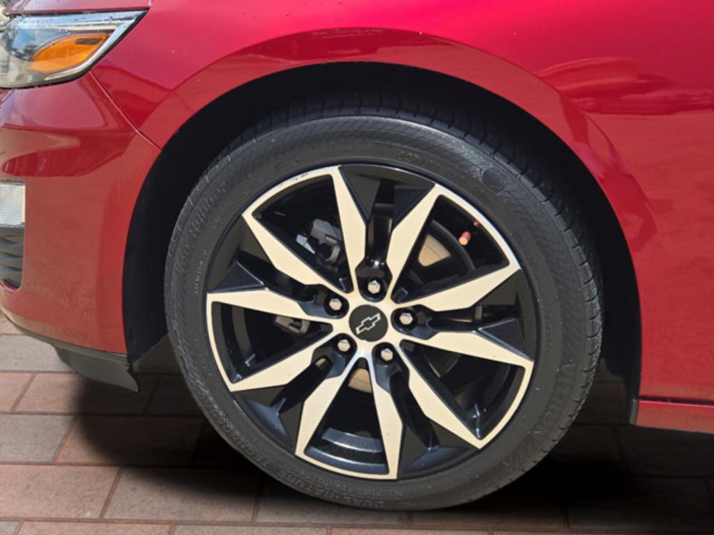 2021 Chevrolet Malibu - $18,999