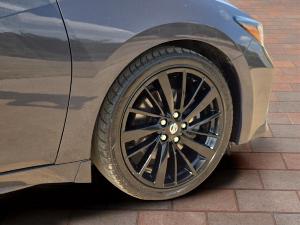 2021 Nissan Maxima - $24,999