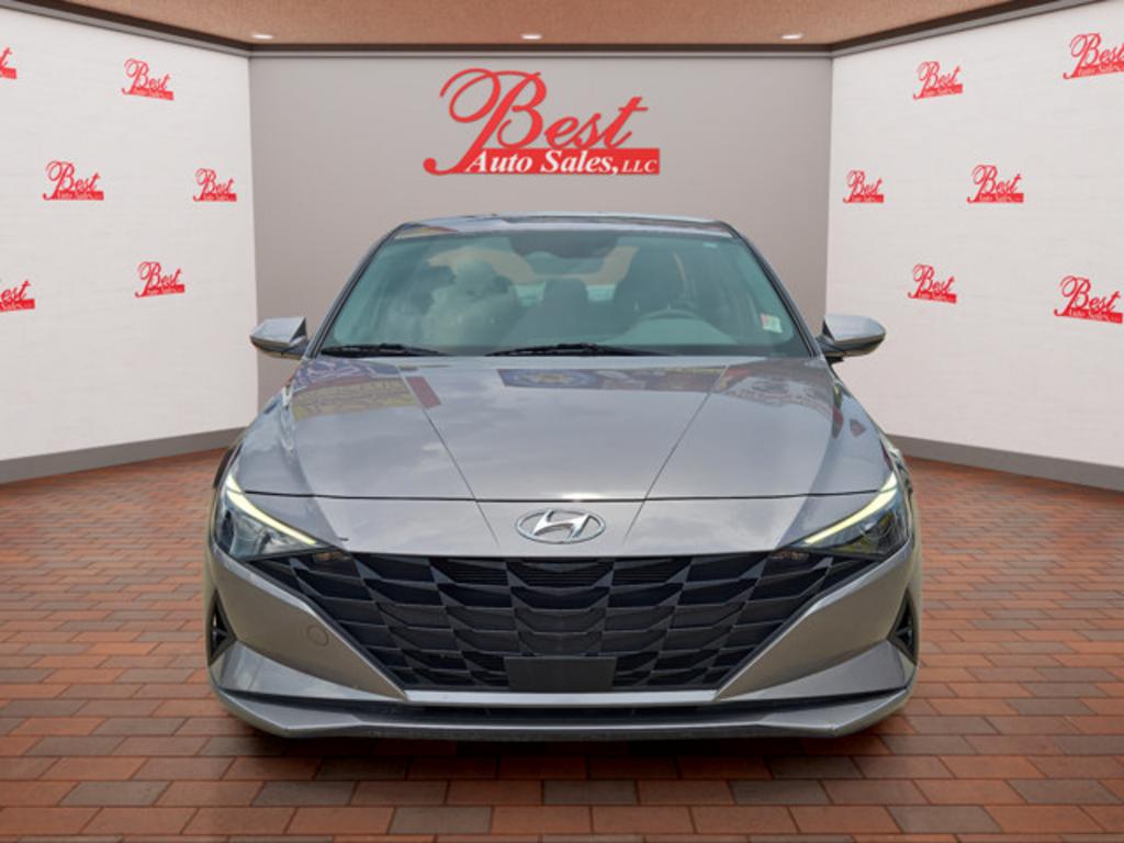 2023 Hyundai Elantra - $22,999