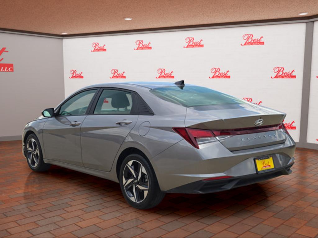 2023 Hyundai Elantra - $22,999