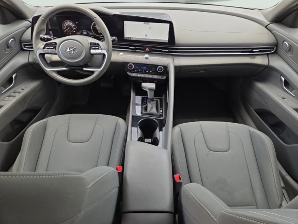 2023 Hyundai Elantra - $22,999
