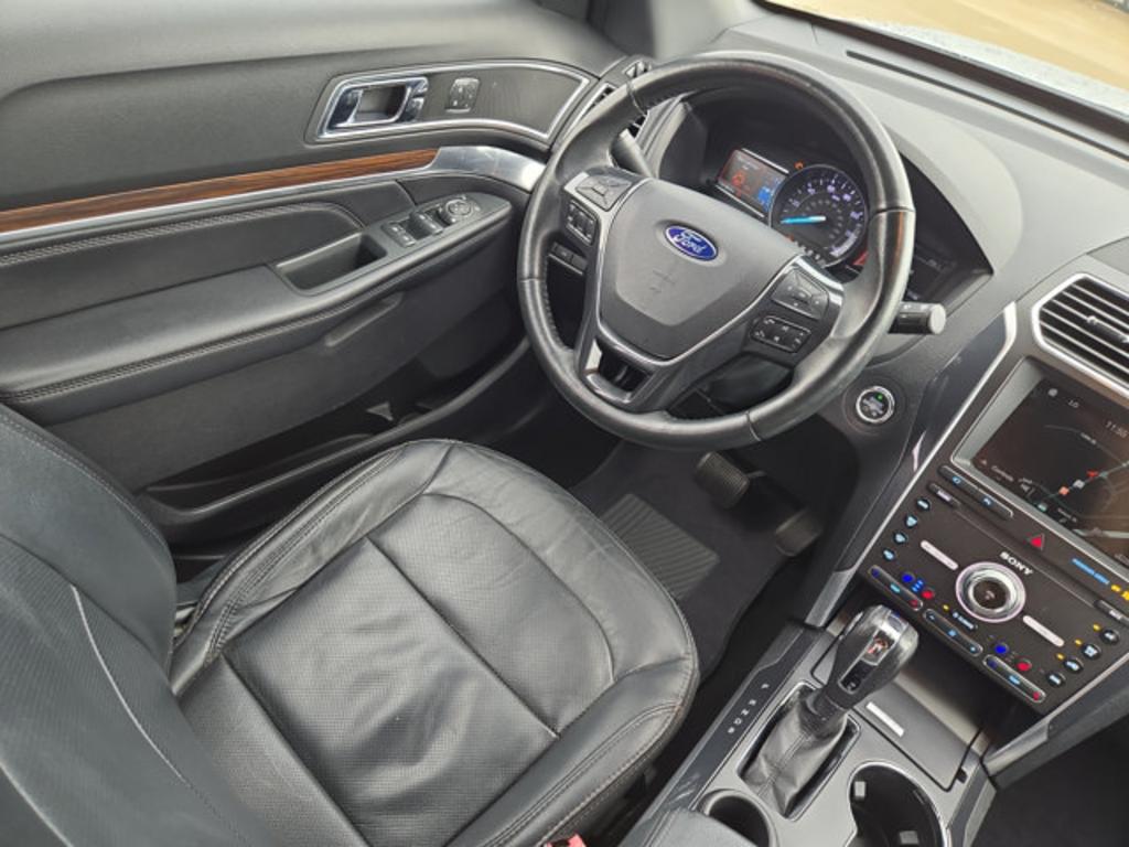2019 Ford Explorer - $19,999