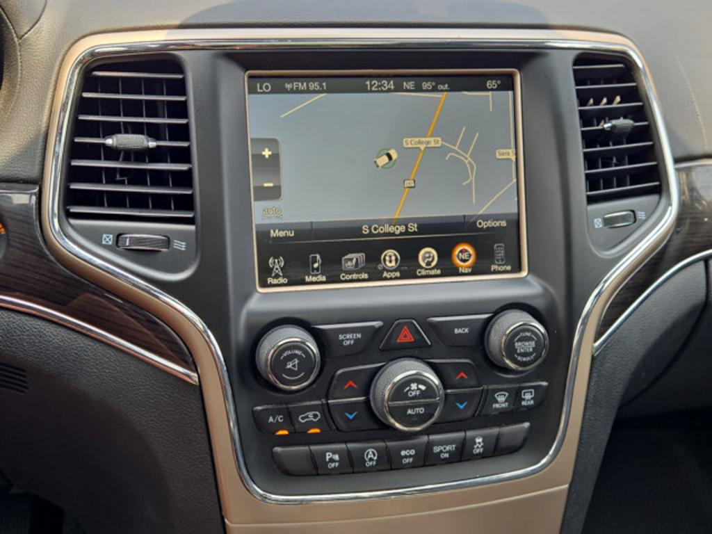 2017 Jeep Cherokee - $19,999