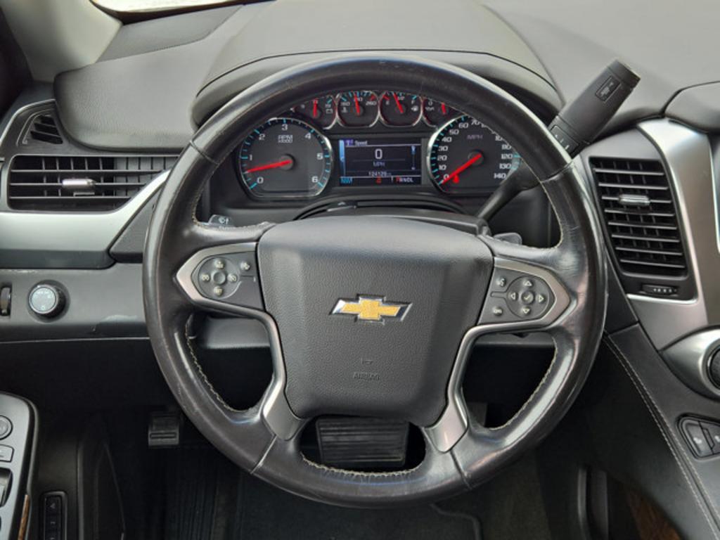 2018 Chevrolet Suburban - $22,999