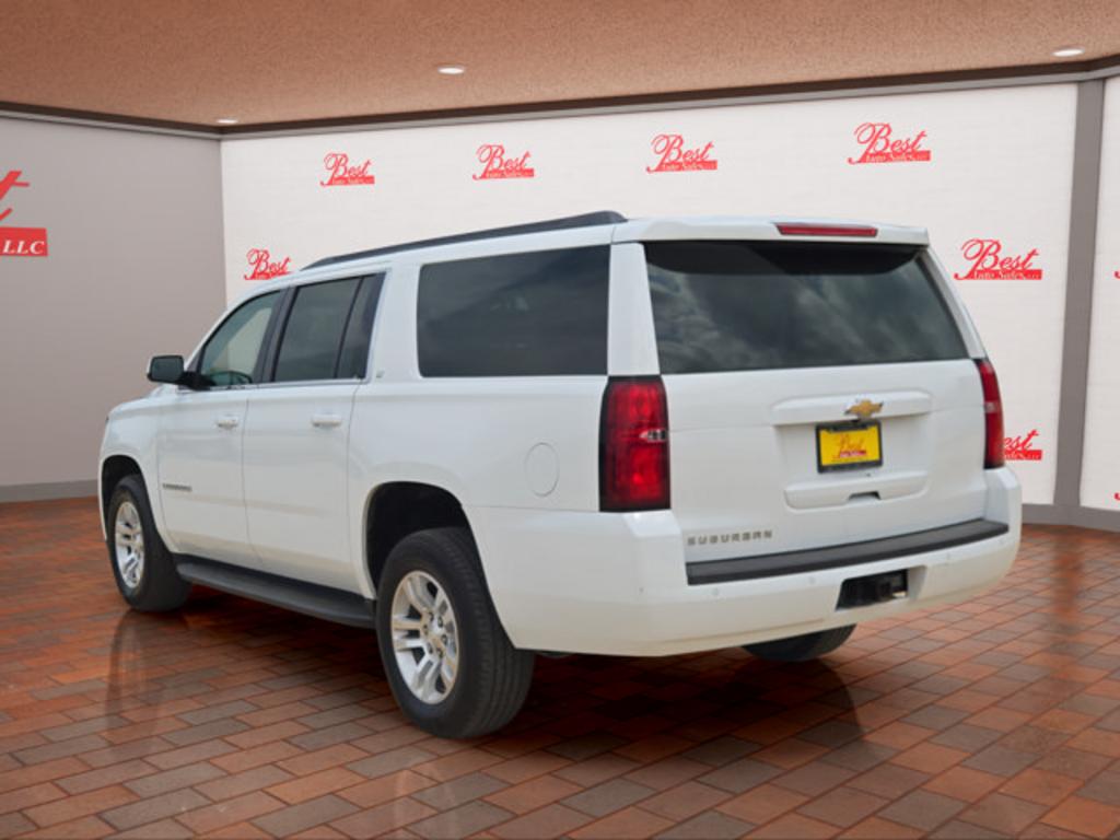 2018 Chevrolet Suburban - $22,999