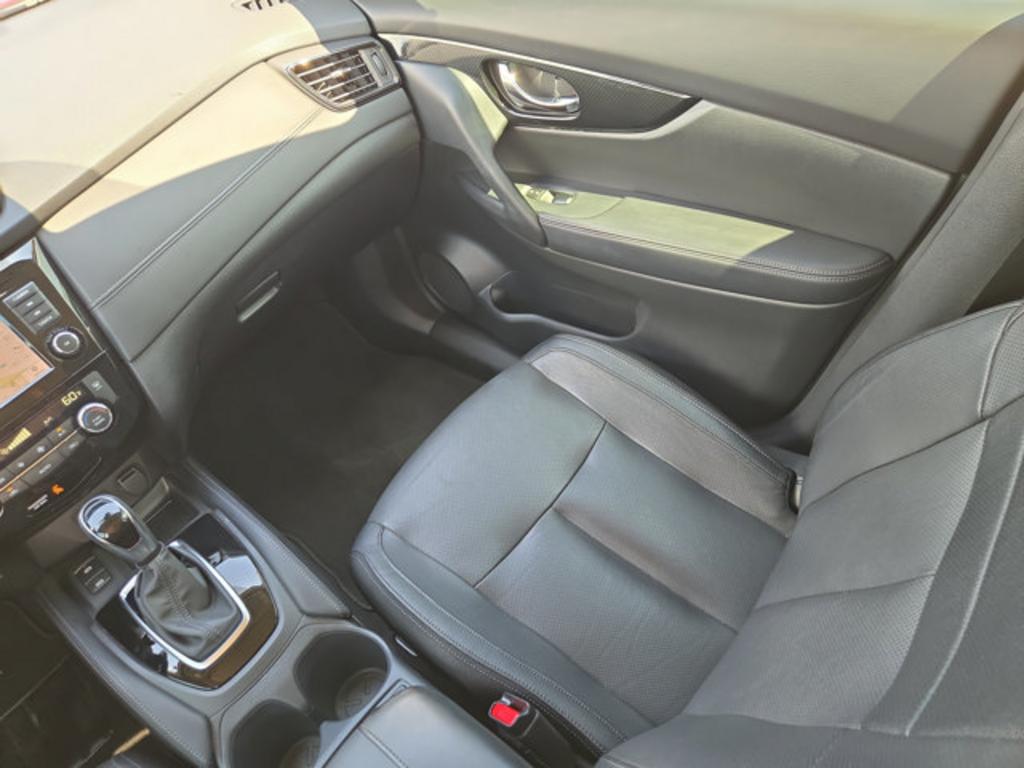 2020 Nissan Rogue - $18,999